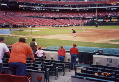 Giants Batting Practice - 2002 NLDS Game #2 Pictures (10/10)